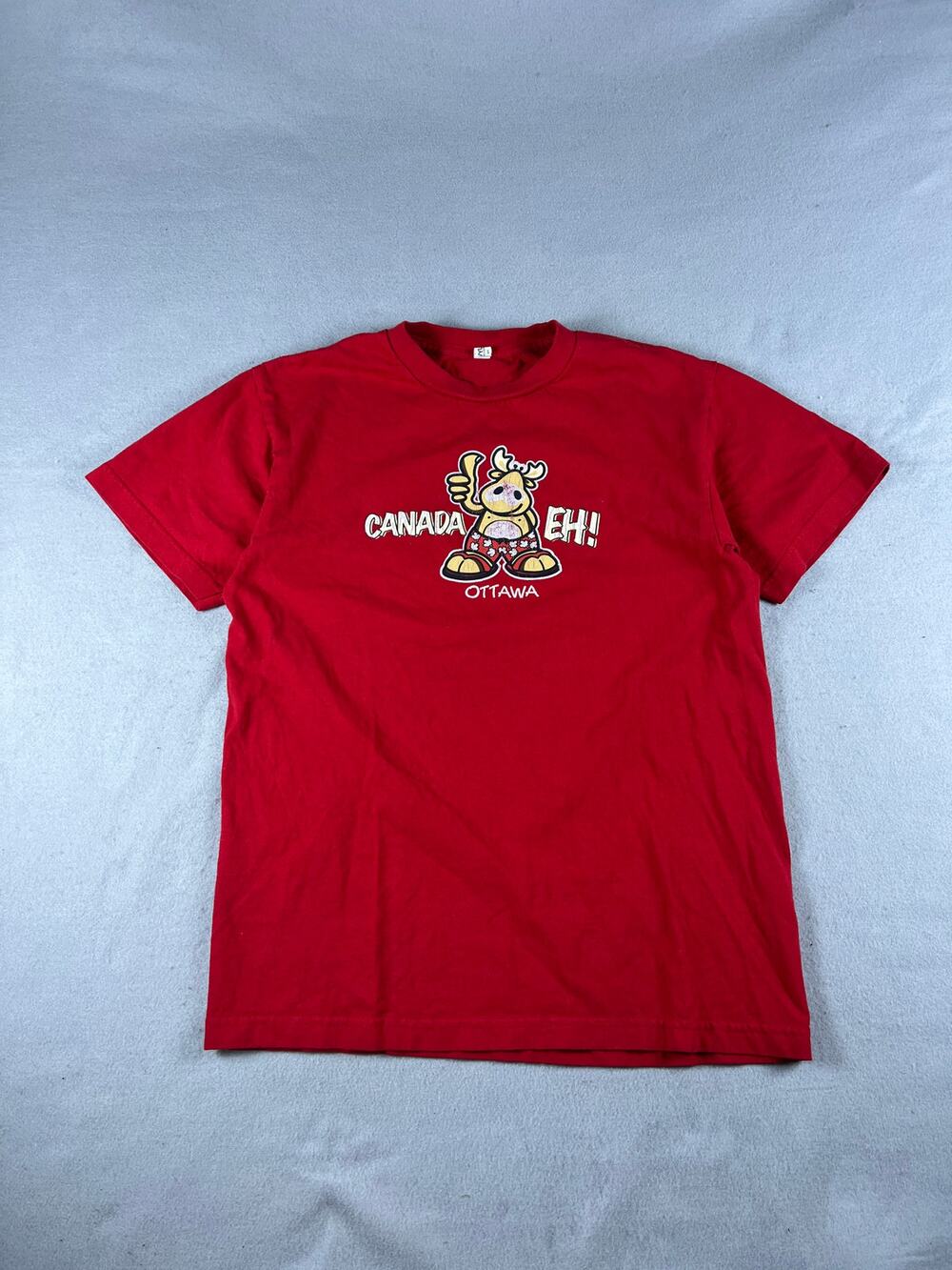 Vintage Canada Eh! Ottawa T-Shirt Womens S Red Moose Maple Leaves Classic Tee